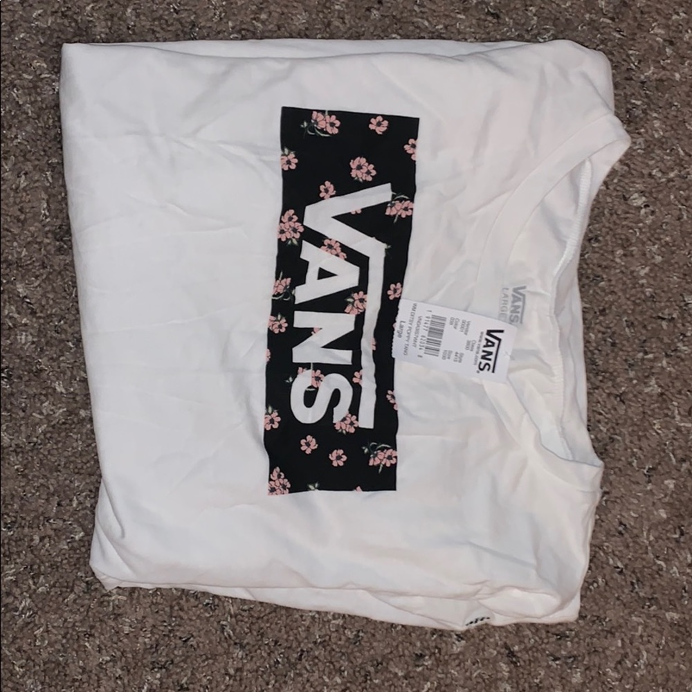 Van’s t-shirt with Van’s logo